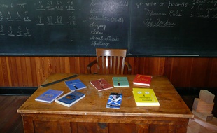 Le bureau d'un enseignant absent