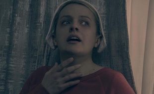 Elisabeth Moss a eu très peur à la lecture des scripts de la saison 2 de «The Handmaid's Tale»