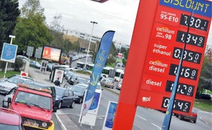 En 2010, le prix du gazole a augmenté de 14,4%, celui du sans plomb 95 de 11,3% et celui du sans plomb 11,2%.