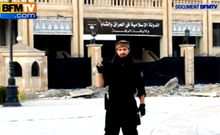 Photo publiée par BFM TV et montrant Abu Abdallah al-Faransi, un Français soupçonné d'être impliqué dans la décapitation de Peter Kassig.