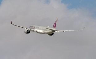 Un avion A350 de la compagnie Quatar Airways au décollage le 27 septembre 2019 (photo illustration).