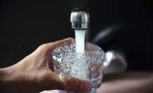 Illustration consommation d'eau/Credit:LODI FRANCK/SIPA/1704181421