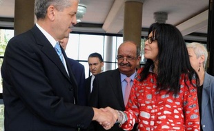La ministre française de la Francophonie Yamina Benguigui, chargée de préparer la visite d'Etat du président François Hollande, est repartie samedi d'Algérie satisfaite de sa rencontre avec la nouvelle équipe ministérielle.
