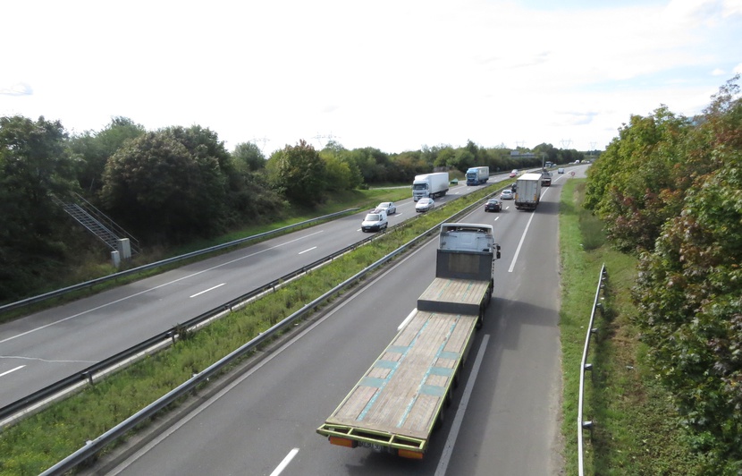Nantes Periph Coupe Et Gros Bouchons Ce Mardi Matin Apres Un Accident De Poids Lourd