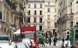 Ce dimanche, au lendemain de l'explosion d'une boulangerie rue de Trévise à Paris, les sapeurs-pompiers étaient toujours à pied d'oeuvre et poursuivaient les opérations de sécurisation du secteur.