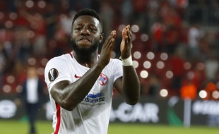 Grand frère de Joris Gnagnon, Harlem Gnohéré s'éclate en Roumanie sous les couleurs du Steaua Bucarest.