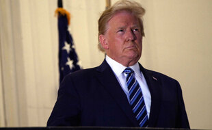 Donald Trump de retour à la Maison Blanche, à sa sortie de l'hôpital, le 5 octobre 2020.