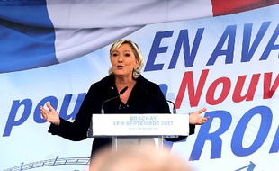 La présidente du Front national, Marine Le Pen, a fait sa rentrée politique dans le village de Brachay (Haute-Marne), le 9 septembre 2017.