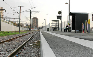 Les voies du tram longeront celles de la ligne Nice-Breil, vers Drap