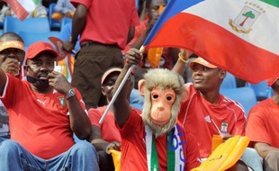 La Guinée équatoriale ne pouvait rêver mieux: une victoire 1-0 sur la Libye en match d'ouverture de la Coupe d'Afrique qu'elle coorganise avec le Gabon, sur un but marqué en fin de partie par Balboa (88e) qui fait naître un suspense inattendu dans le groupe A.