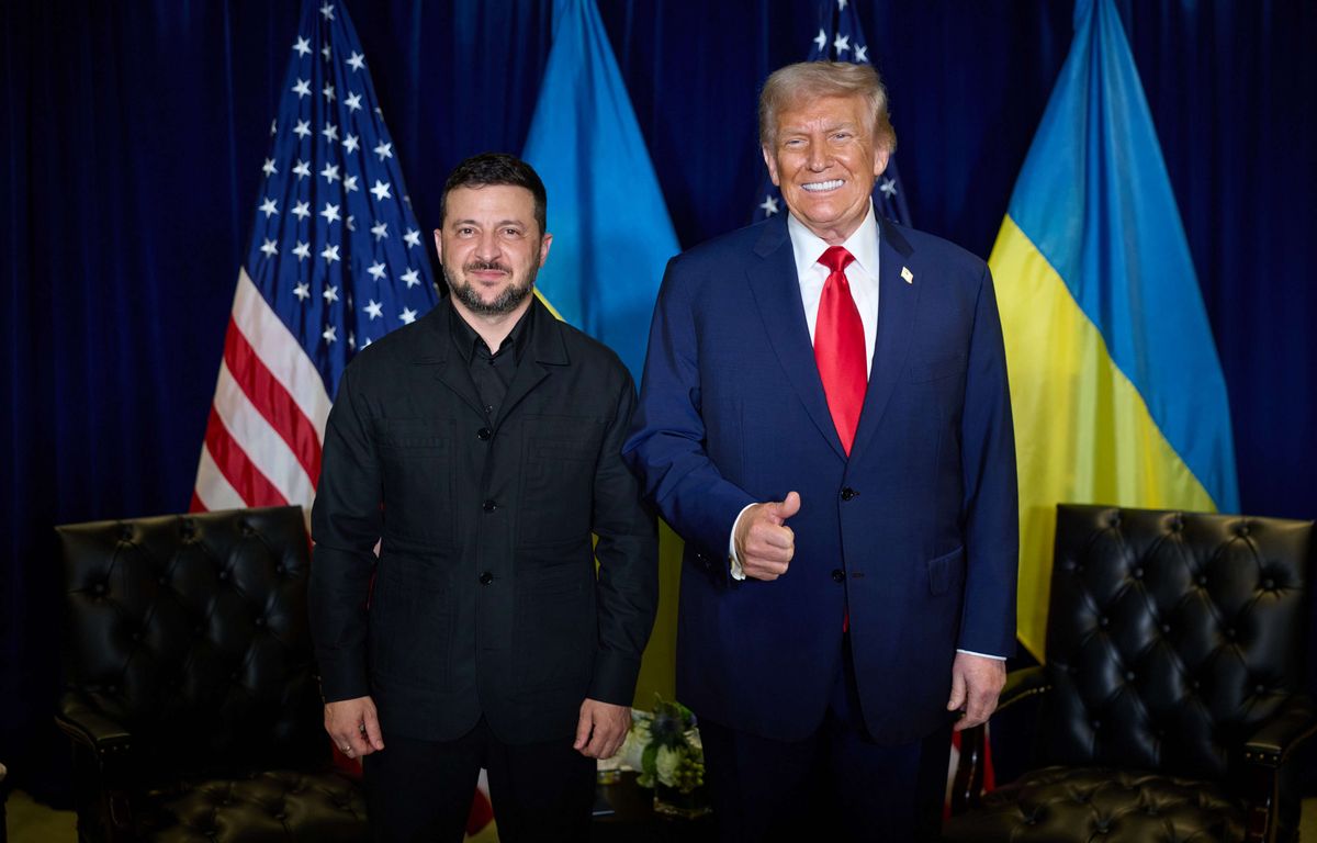 Guerre en Ukraine : Zelensky félicite Trump et veut faire comme au Proche-Orient, Moscou coupe le courant