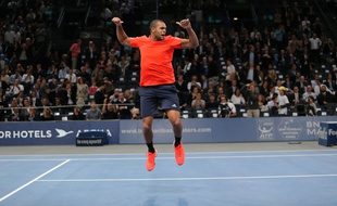 Jo-Wilfried Tsonga lors du Masters 1000 de Bercy