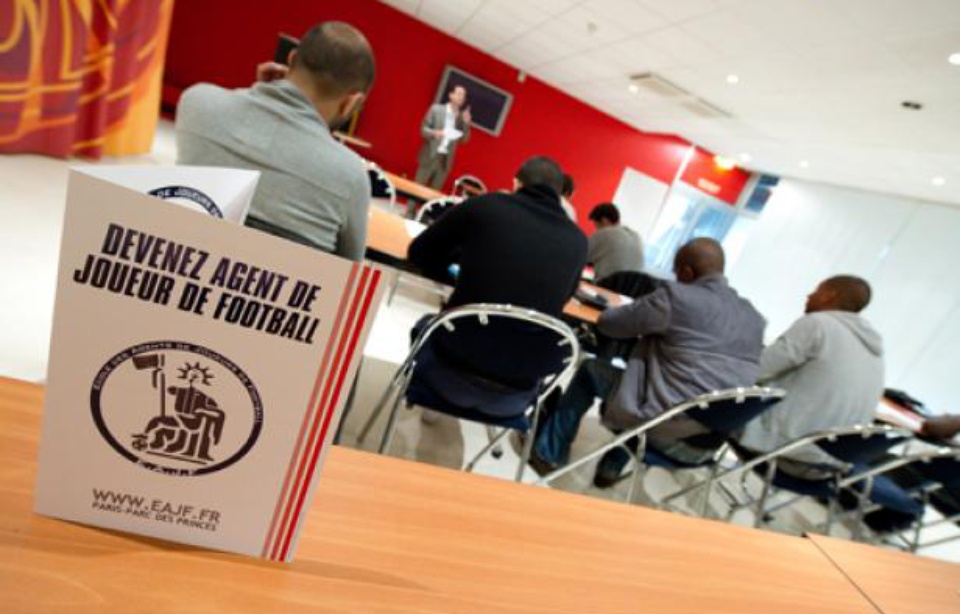 Transferts Ils rêvent de devenir agents de joueurs