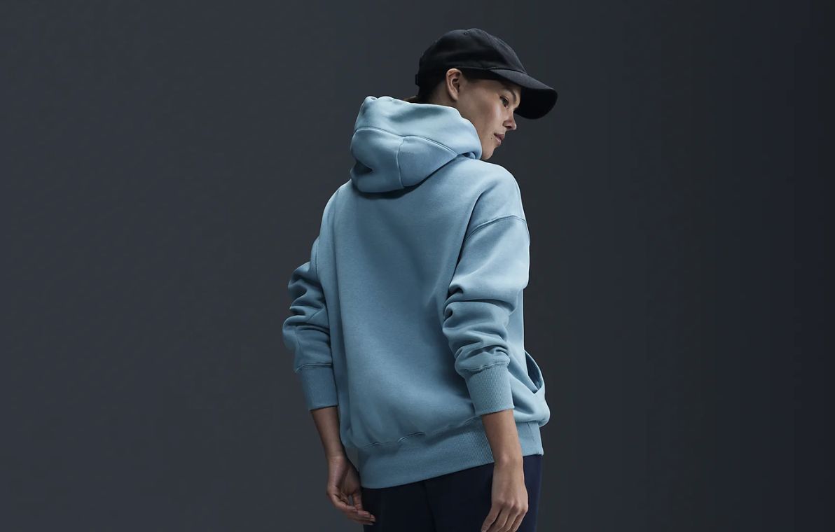 Ce sweat Nike tendance fait un carton grâce à son prix inédit