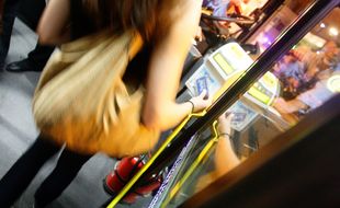 Dans un bus Tisséo, de nuit.
