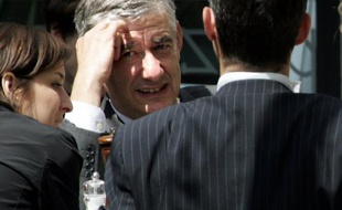 Un avocat londonien doit être jugé à partir de lundi devant le tribunal correctionnel de Paris dans une affaire de commissions occultes qui auraient été versées en marge d'un contrat gazier au Nigeria au début des années 2000.
