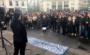 Rassemblement de commerçants et professionnels de la nuit nantais, mercredi 29 janvier 2020.