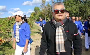 Zhou Xijian, homme d'affaires chinois, en visite sur son domaine viticole de Courteillac, dans le Bordelais