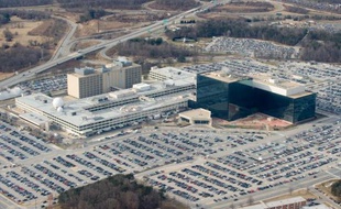L'ancien numéro deux de la CIA, Michael Morell, a estimé mardi que le programme controversé de "métadonnées" téléphoniques de la NSA devait être amendé, mais pas supprimé, à trois jours de l'annonce de réformes par Barack Obama.