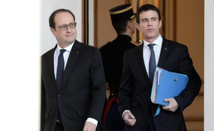 François Hollande et Manuel Valls à l'Elysée, le 10 février 2016