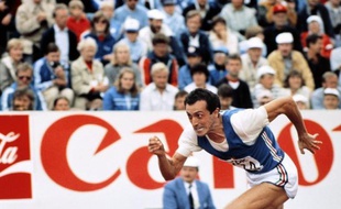 L'Italien Pietro Mennea, champion olympique du 200 m en 1980 aux JO de Moscou et détenteur pendant 17 ans du record du monde sur la distance, est mort de maladie jeudi matin à Rome à l'âge de 60 ans, a annoncé l'agence Ansa jeudi.