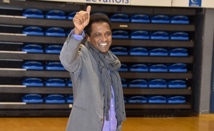 Le Brésilien Valdo, ancien joueur du PSG dans les années 90, ici le 9 avril 2016 à Levallois.