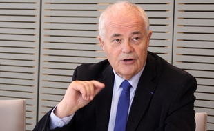 Le maire de Saint-Malo Claude Renoult.