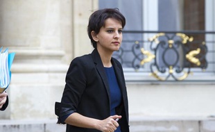 Najat Vallaud-Belkacem à la sortie d'un conseil des ministres, à Paris le 10 avril 2013.
