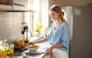 Ces petits gestes qui gardent la cuisine au frais et allègent la facture quand il fait chaud sans sortir le four