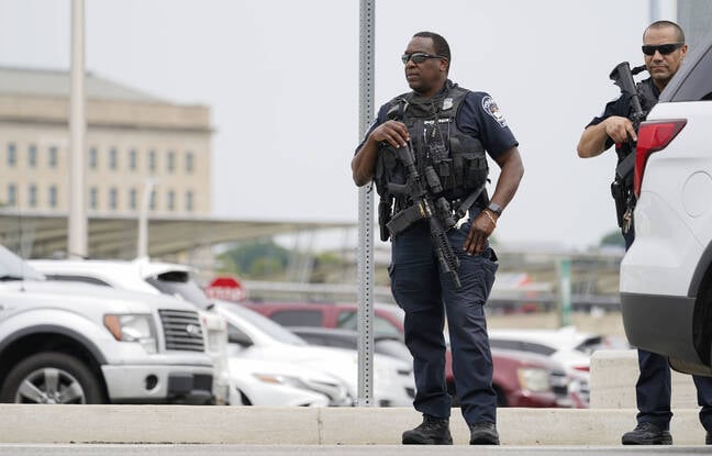 Etats-Unis: Un policier tué dans une attaque au couteau près du Pentagone