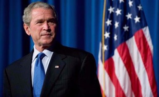 Le président George W. Bush a appelé mardi soir celui qui doit lui succéder, le démocrate Barack Obama, pour le féliciter de sa victoire lors d'une "superbe" soirée électorale, a indiqué la porte-parole de la Maison Blanche, Dana Perino.