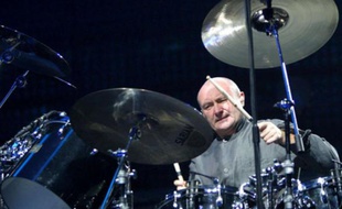 Phil Collins en concert à Budapest, Hongrie - 26 oct 2005