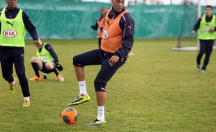 Guillaume Hoarau lors de son premier entraînement avec Bordeaux le lundi 6 janvier 2014.