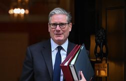 Le Royaume-Uni gaspille des milliards pour héberger les demandeurs d’asile