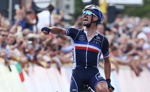 Julian Alaphilippe a réussi une démonstration en Belgique pour conserver sa tunique de champion du monde.