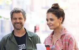 Le « témoignage d’amitié » de Katie Holmes à Joshua Jackson