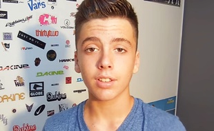 Baptiste est un lycéen de Nîmes, et Youtubeur.