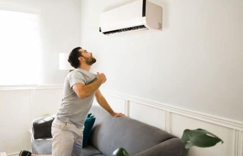 Adieu la chaleur à la maison : clim QLIMA en promo à 197,10 € chez Leroy Merlin !