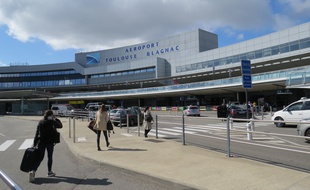 A l'aéroport de Toulouse-Blagnac.