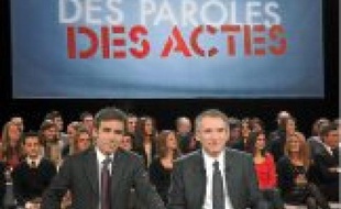 David Pujadas et François Bayrou.