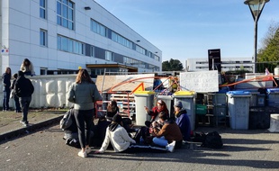 Blocage du lycée Les Bourdonnières à Nantes.