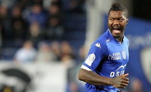 Djibril Cissé lors du match entre Auxerre et Bastia le 25 octobre 2014.