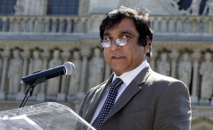 Un ministre pakistanais a affirmé à l'AFP "avoir très bon espoir" que Rimsha, la jeune chrétienne accusée de blasphème, sera libérée vendredi après trois semaines de détention préventive.