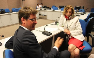 Pascal Canfin, ministre du Développement, et Nicole Bricq, ministre de l'Ecologie, le 19 juin 2012 au sommet Rio+20.