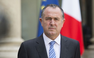 Le président du groupe PS au Sénat Didier Guillaume