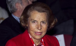 Liliane Bettencourt, l'héritière de L'Oréal, à la présentation de la collection printemps-été du couturier Franck Sorbier à Paris, le 26 janvier 2011.