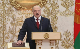 Le président du Bélarus Alexandre Loukachenko, le 6 novembre 2015 à Minsk