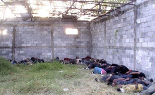 Un seul migrant a échappé au massacre perpétré par un gang au Mexique fin août 2010.