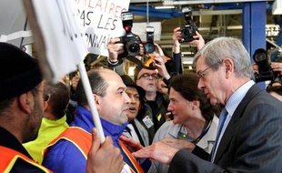 Le président du directoire de PSA Peugeot Citroën Philippe Varin a annoncé jeudi la tenue d'un comité central extraordinaire "dans les tout prochains jours", ont indiqué des sources syndicales, alors que l'inquiétude plane sur l'avenir du site d'Aulnay-sous-Bois.