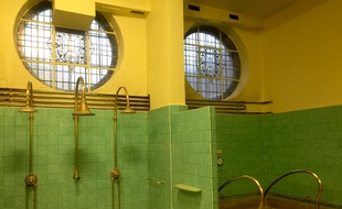 Dans «l'aile médicale» des bains municipaux de la Victoire. Strasbourg le 17 novembre 2017.